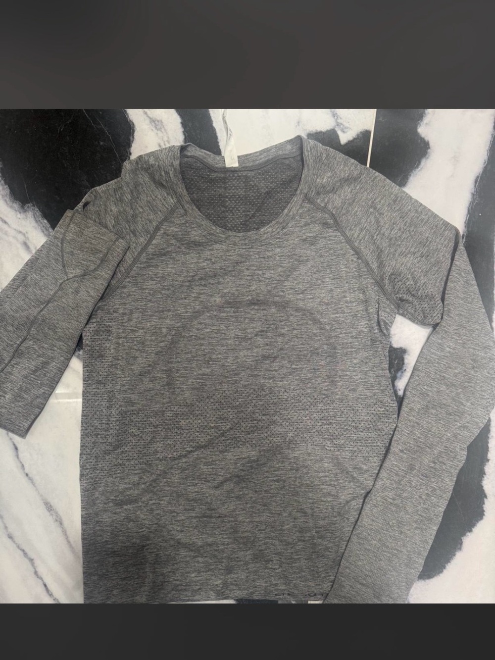 Women's Grey lululemon Long-Sleeve Seamless Active Top